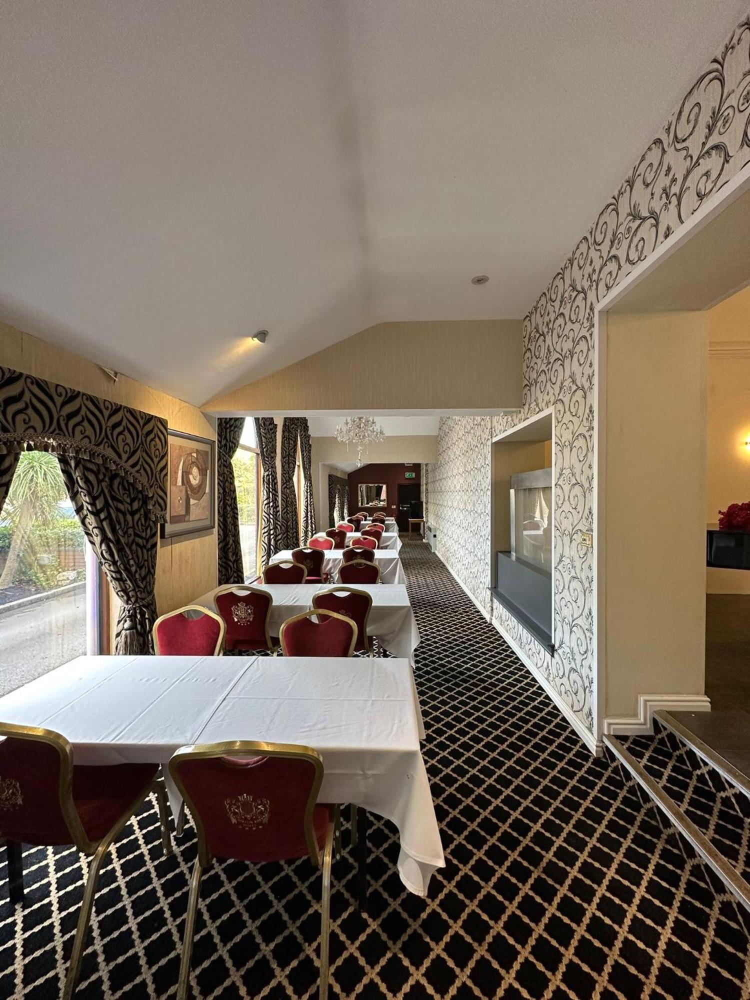 Carlton Park Hotel Rotherham Eksteriør billede