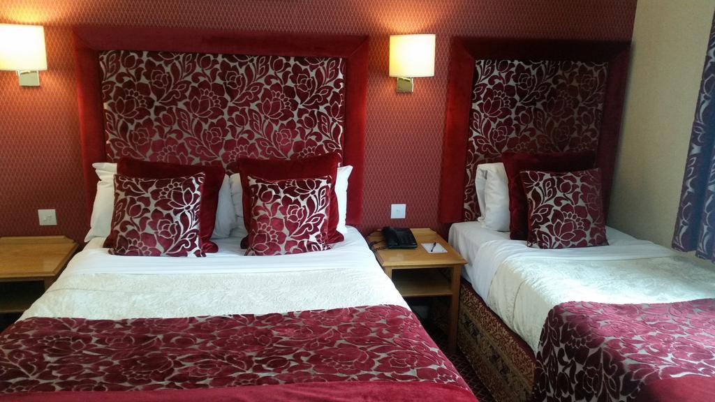 Carlton Park Hotel Rotherham Eksteriør billede