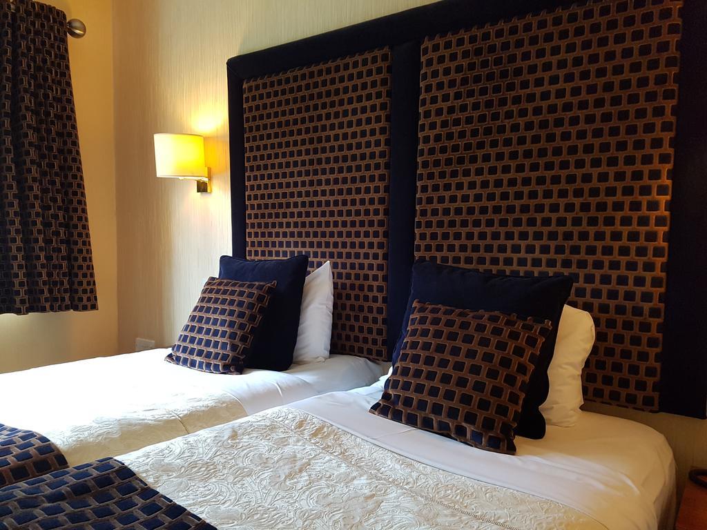 Carlton Park Hotel Rotherham Eksteriør billede