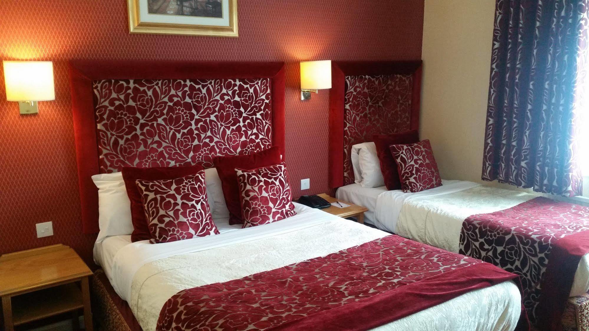 Carlton Park Hotel Rotherham Eksteriør billede