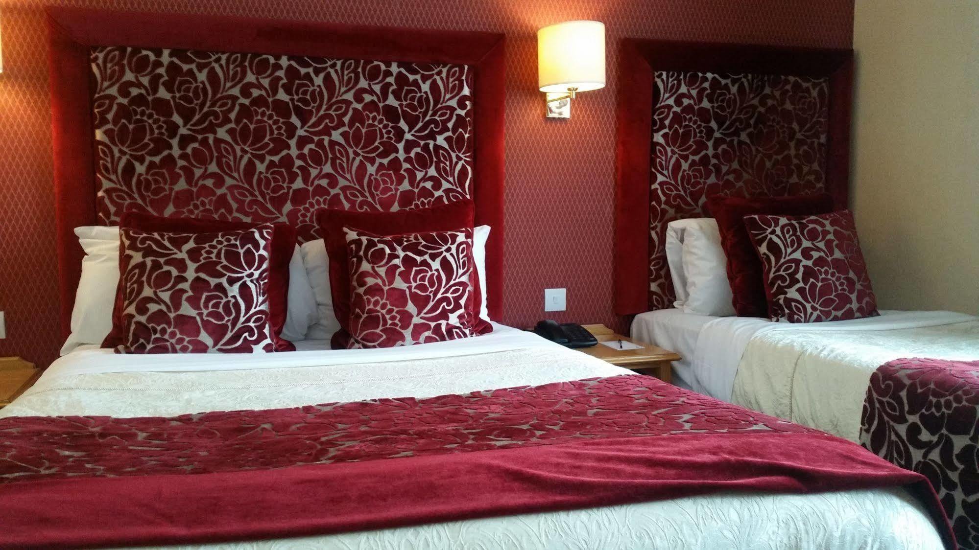 Carlton Park Hotel Rotherham Eksteriør billede