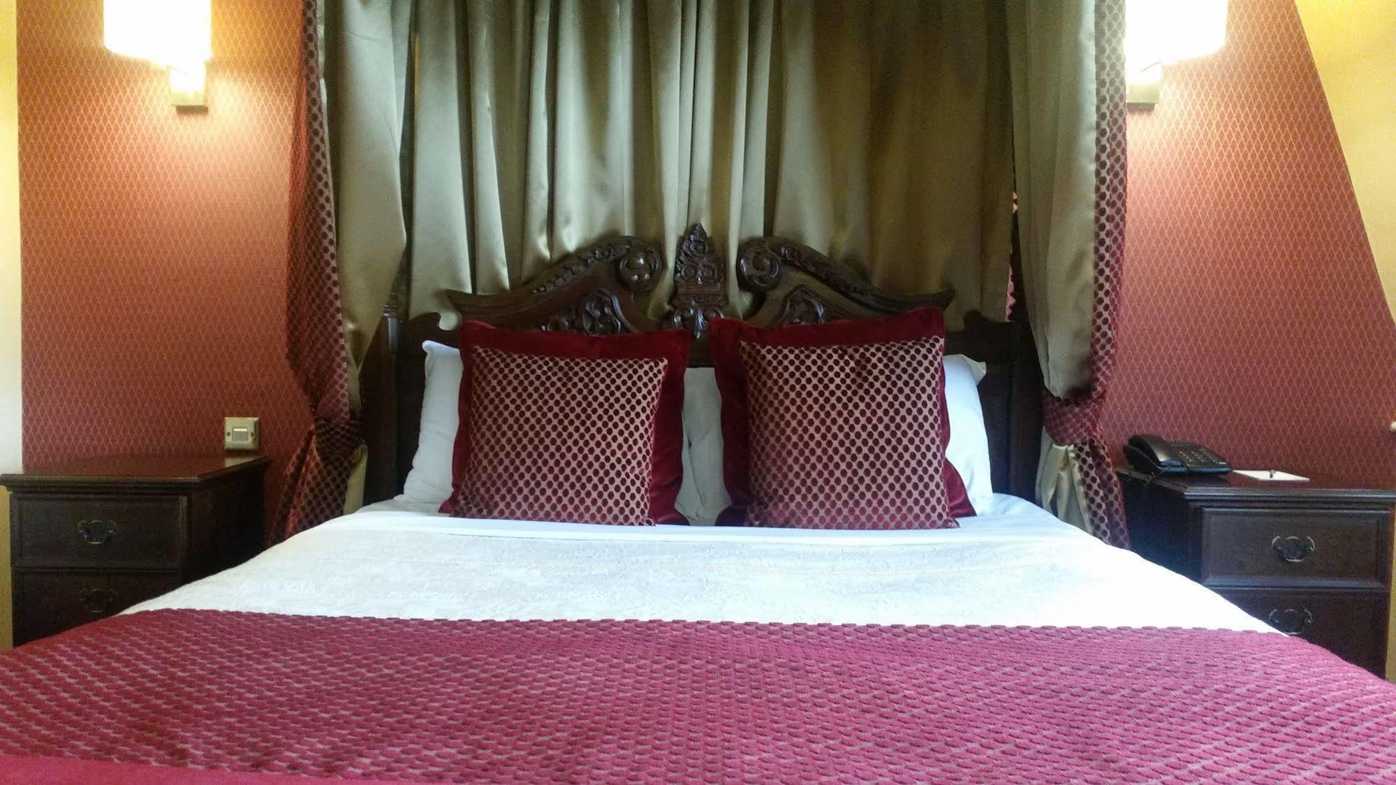Carlton Park Hotel Rotherham Eksteriør billede
